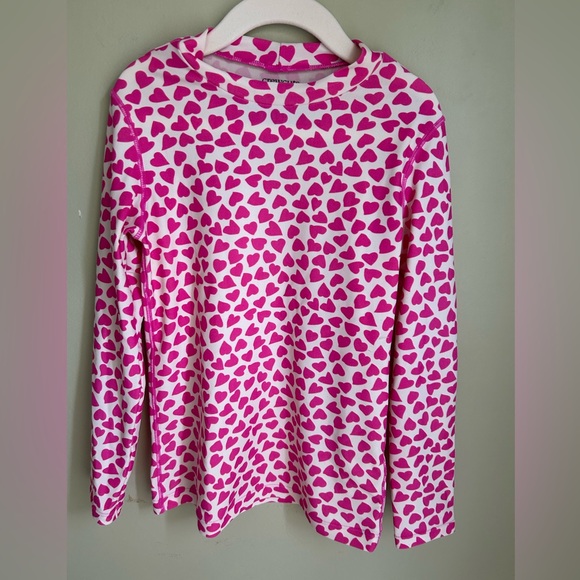 Crew cuts girls rash guard 6/7. Hot pink hearts on ivory background. Nice shape! - Picture 1 of 8